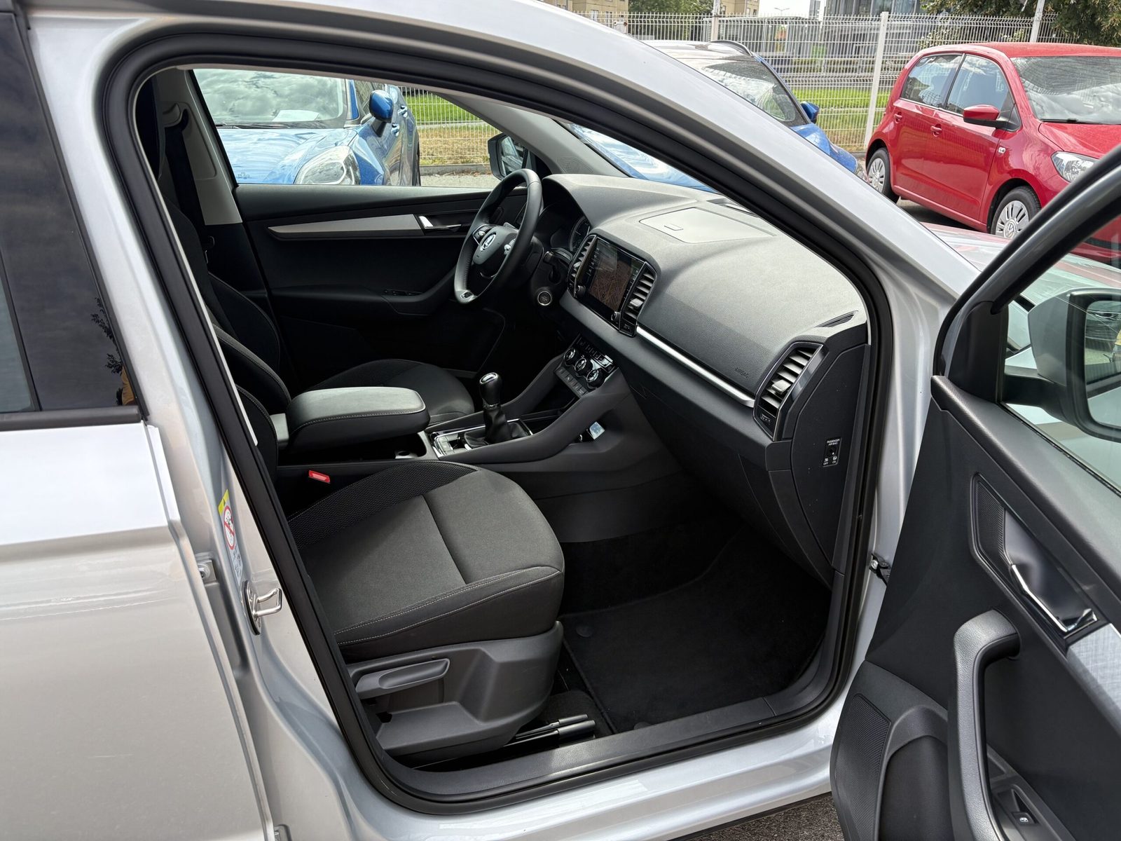 Škoda Karoq — fotografija 13