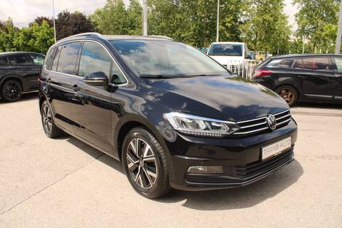 2023 Volkswagen Touran — sličica 3