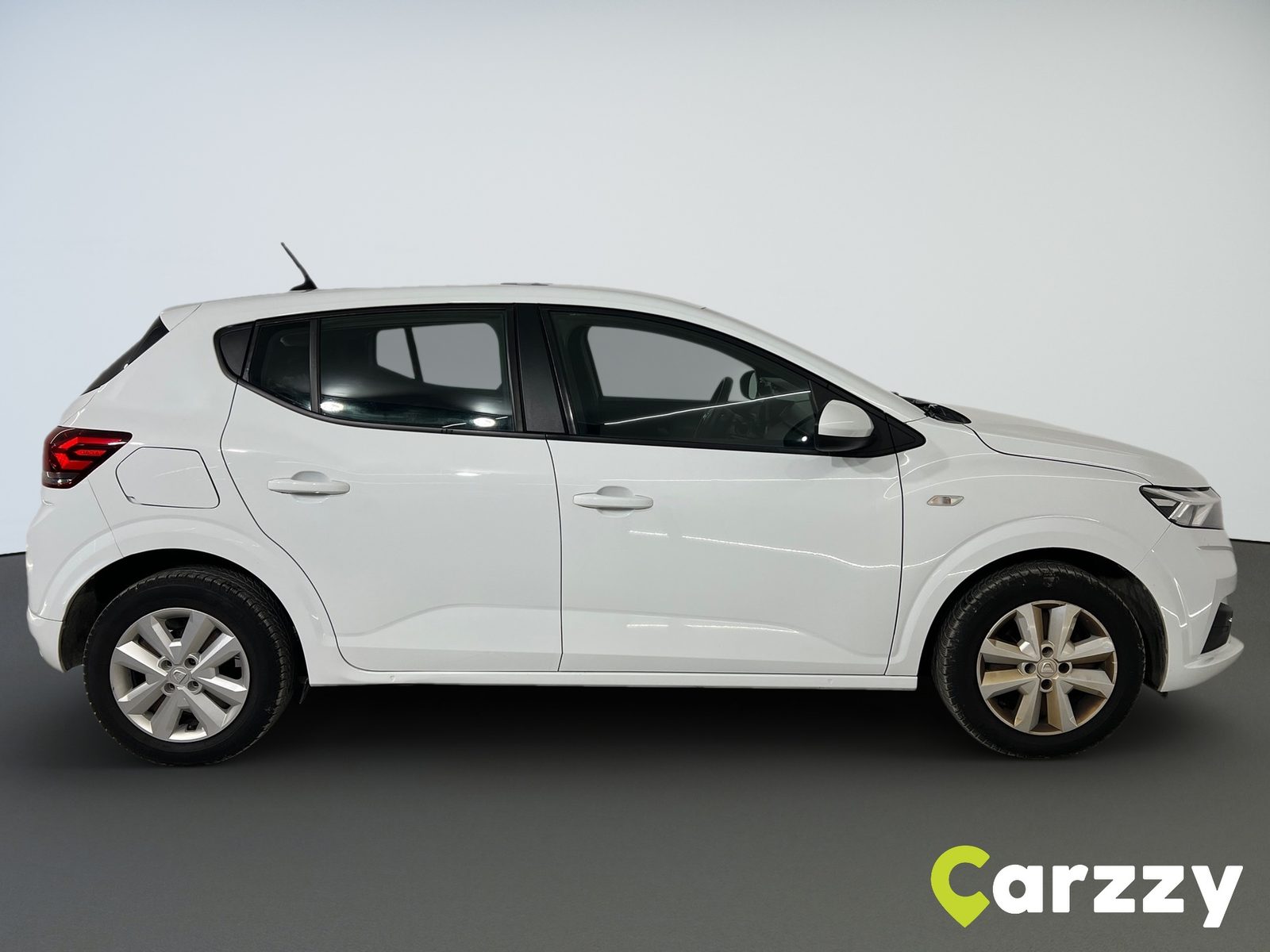 2022 Dacia Sandero — fotografija 4