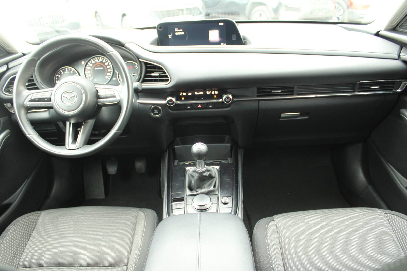 2022 Mazda CX-30 — fotografija 14