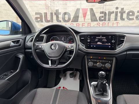2018 Volkswagen T-Roc — sličica 12