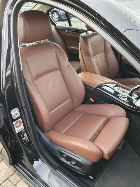 2015 BMW Serija 5 — sličica 11