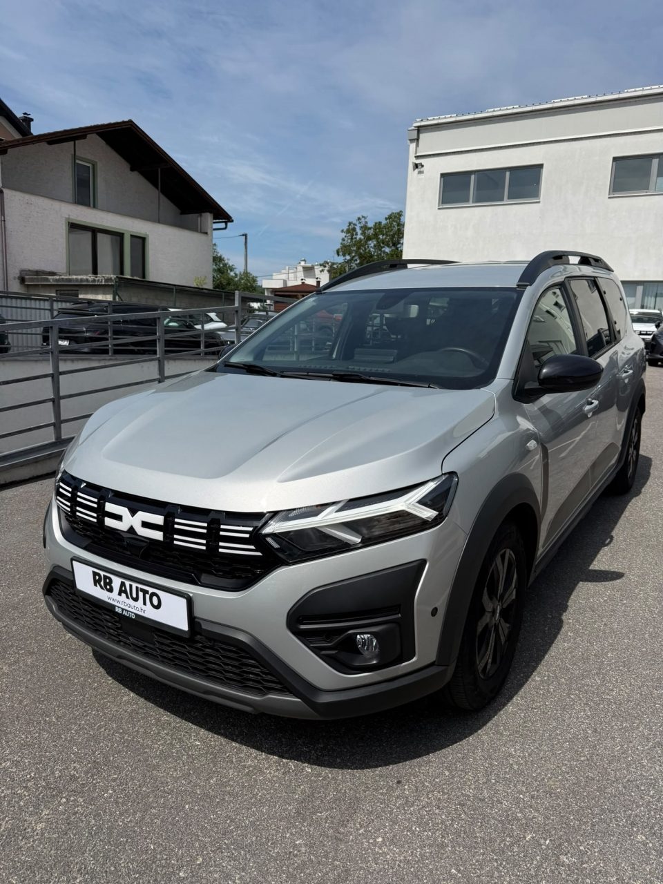 2023 Dacia Jogger — fotografija 10