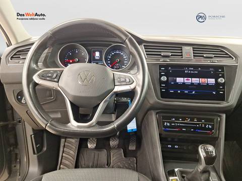 2022 Volkswagen Tiguan — sličica 11