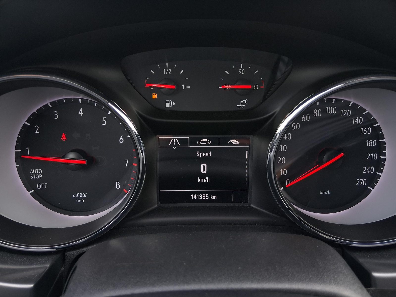 2019 Opel Astra — fotografija 11