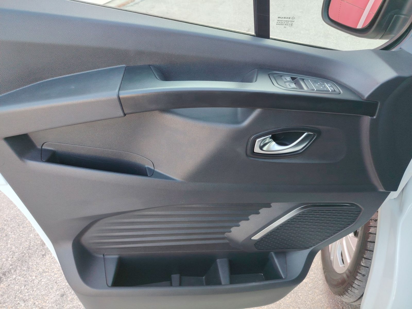 2023 Renault Trafic — fotografija 13