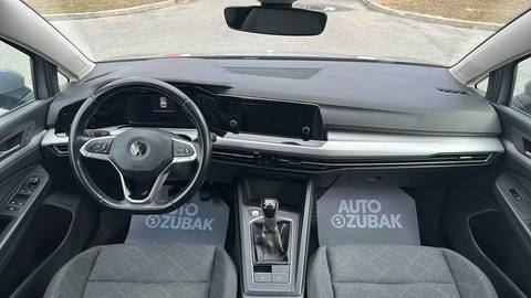 2021 Volkswagen Golf — sličica 11