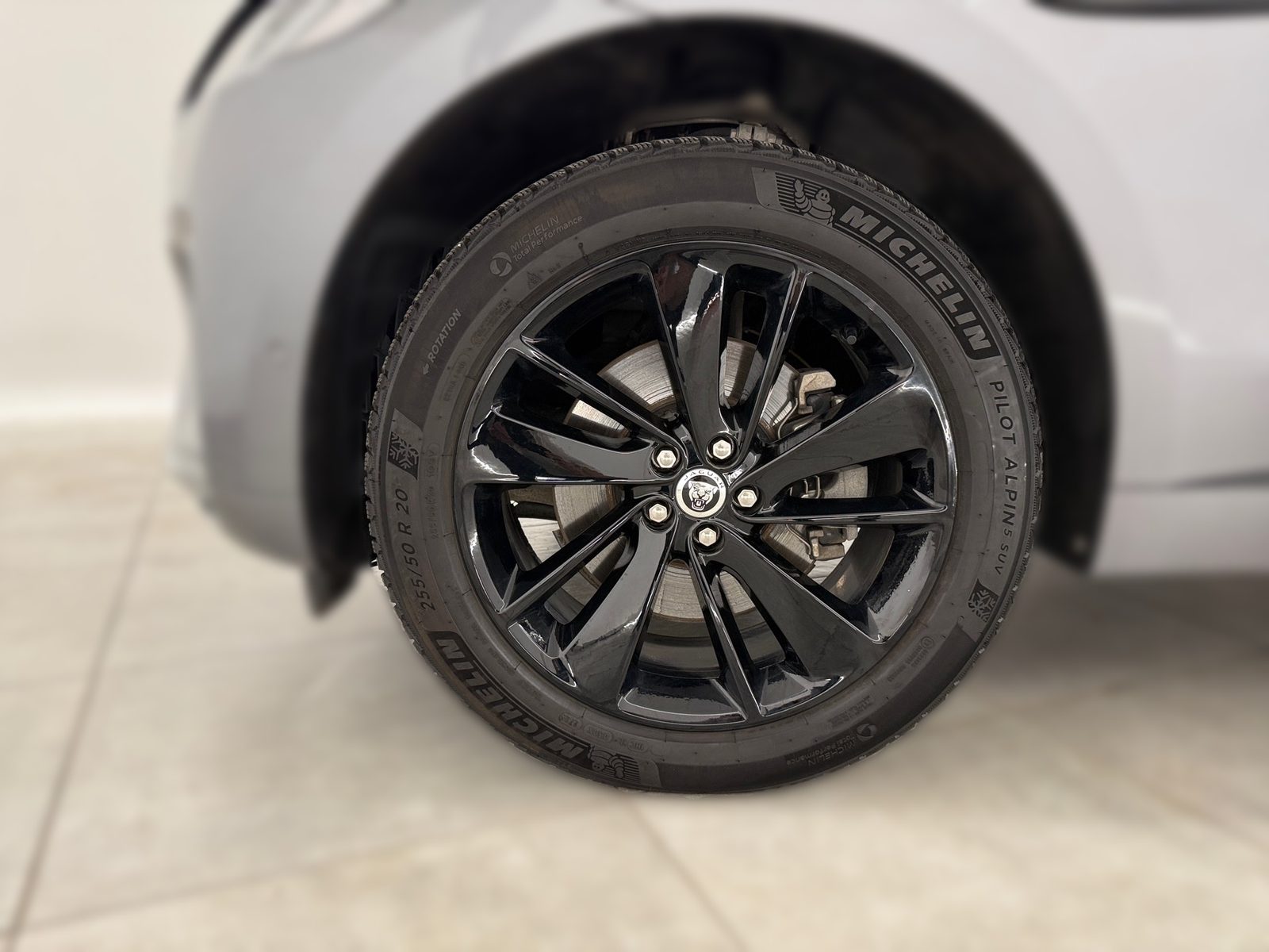 2025 Jaguar F-Pace — fotografija 11