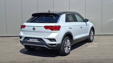 2019 Volkswagen T-Roc — sličica 3