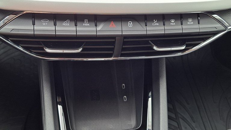 2024 Škoda Octavia — fotografija 15