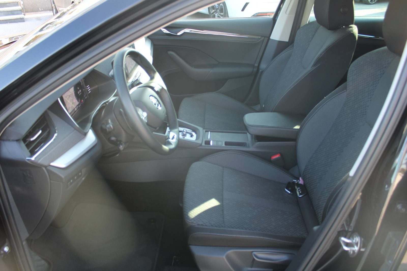 2022 Škoda Octavia — fotografija 10