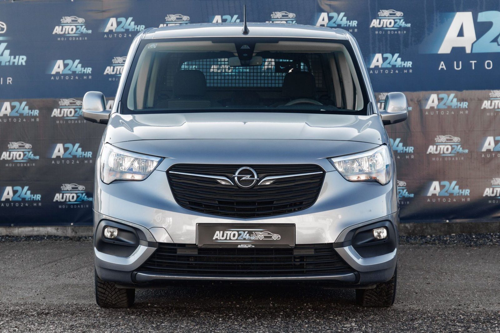 2020 Opel Combo — fotografija 4