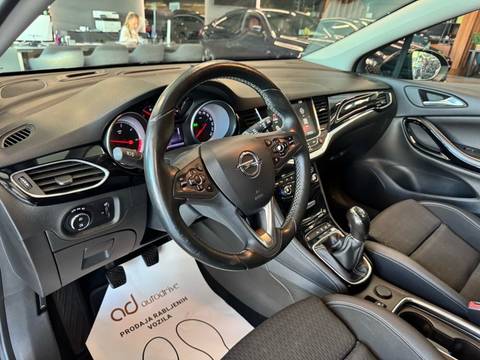 2016 Peugeot 2008 — sličica 13