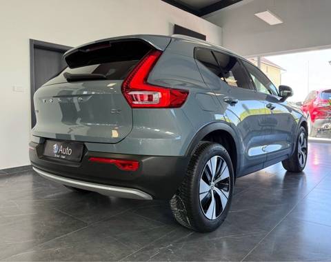2020 Volvo XC40 — sličica 6