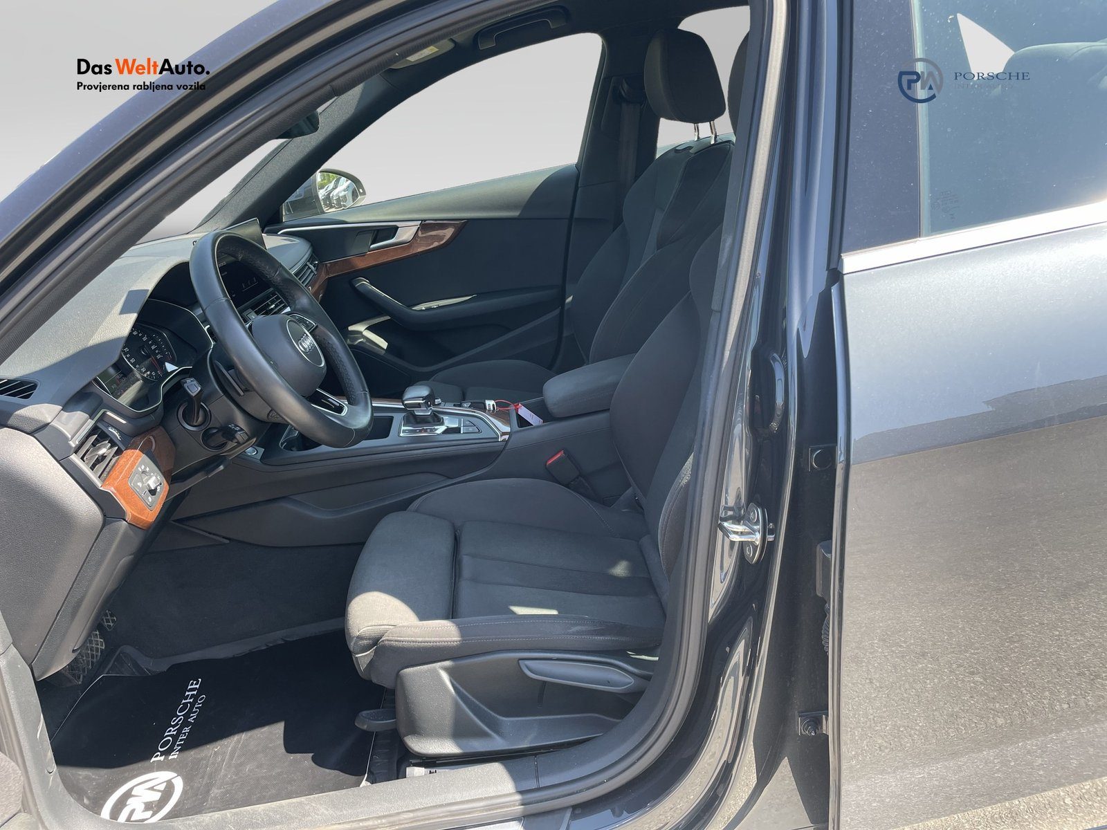 2023 Audi A4 — fotografija 9