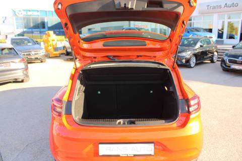 2023 Renault Clio — sličica 9