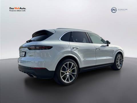 2018 Porsche Cayenne — sličica 8