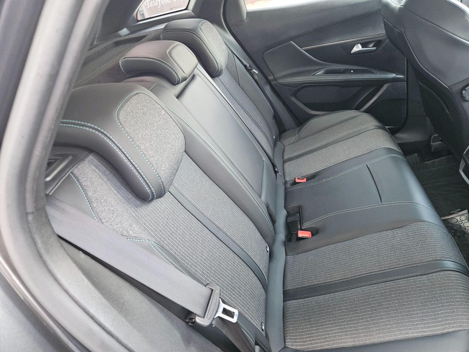 2021 Peugeot 3008 — fotografija 16