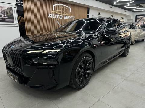 2023 BMW Serija 7