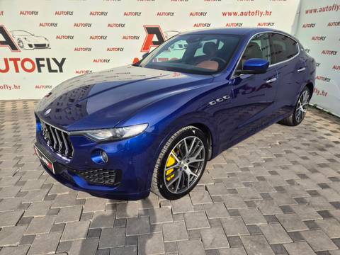 2016 Maserati Levante — sličica 9