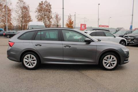 2022 Škoda Octavia Combi — sličica 4