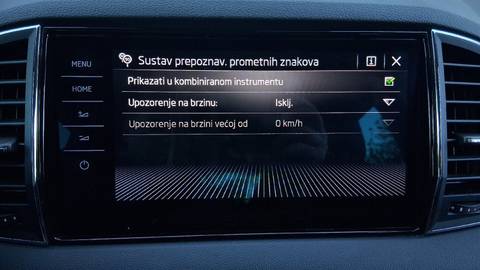 2021 Škoda Karoq — sličica 26