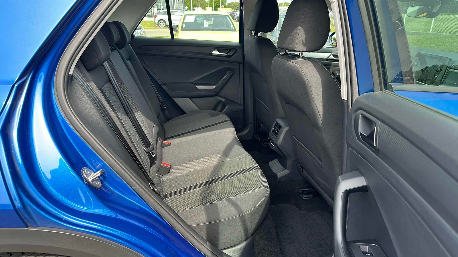 2023 Volkswagen T-Roc — fotografija 10