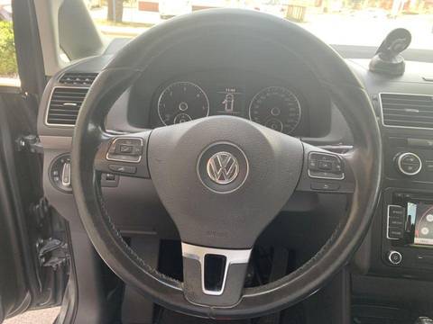 2013 Volkswagen Touran — sličica 19