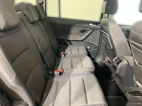 2020 Volkswagen Touran — sličica 19