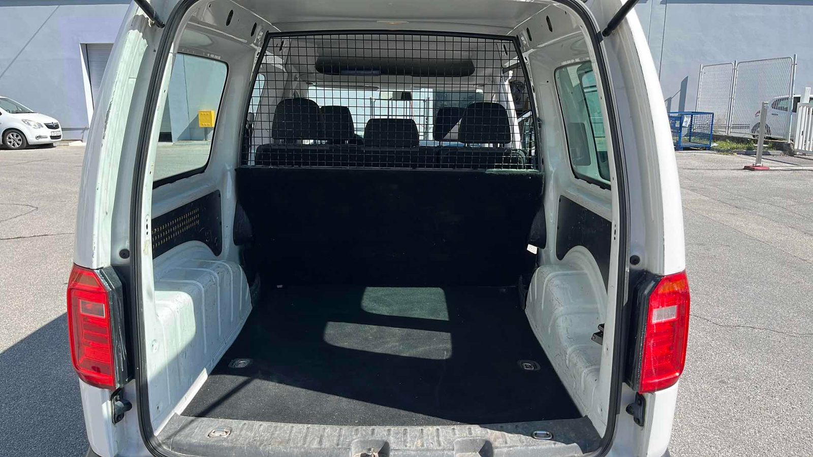 2017 Volkswagen Caddy — fotografija 12