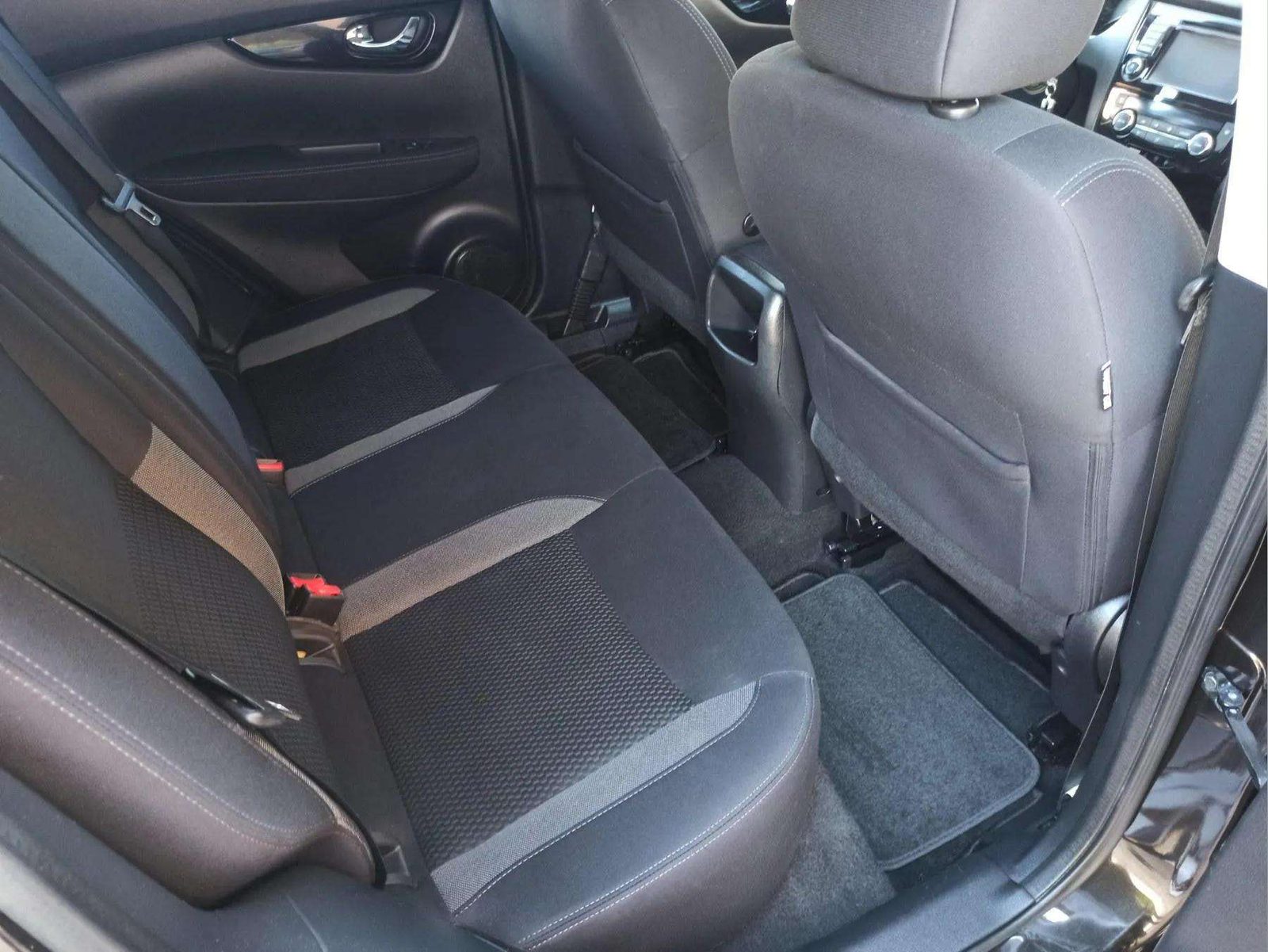 2018 Nissan Qashqai — fotografija 20
