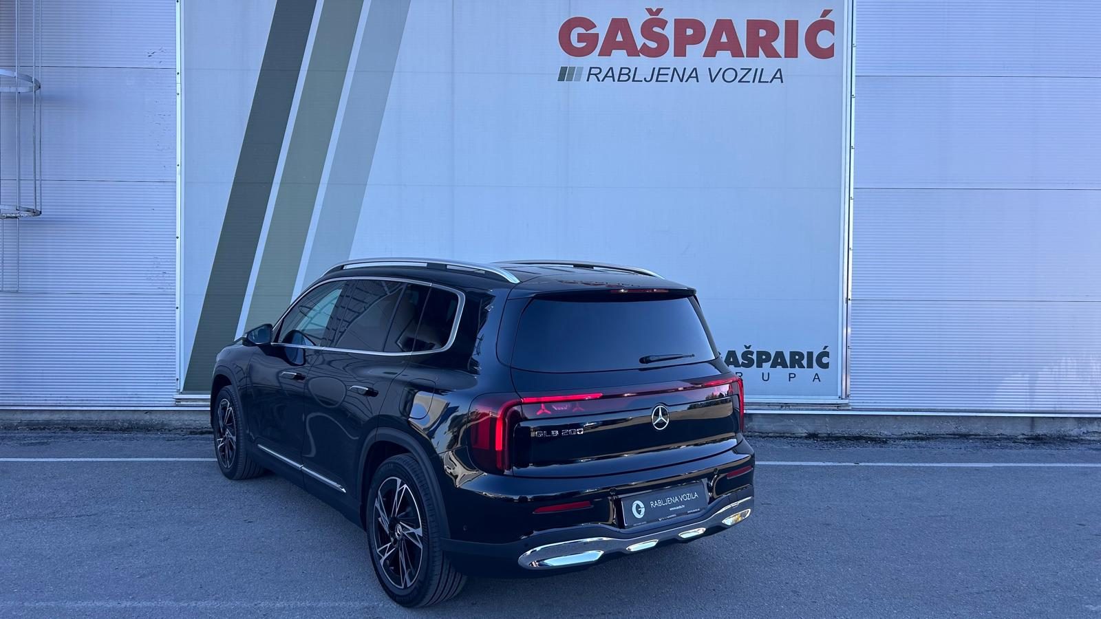 2026 Mercedes-Benz GLB — fotografija 3