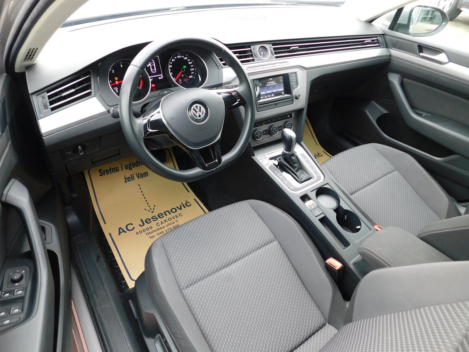 2017 Volkswagen Passat — fotografija 9