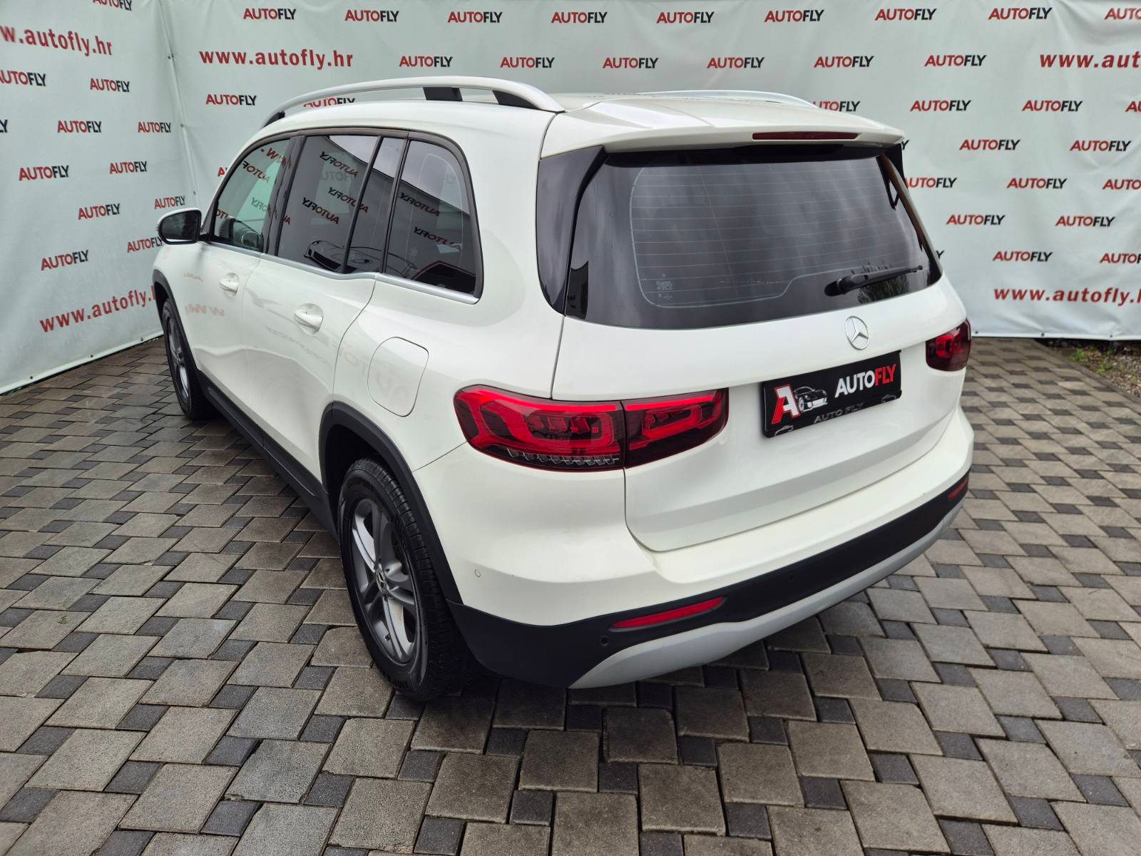 2021 Mercedes-Benz GLB — fotografija 6