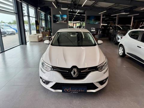 2017 Renault Megane — sličica 3