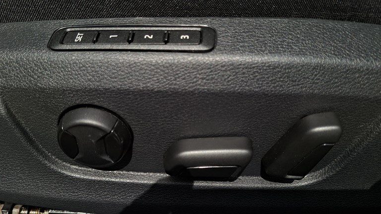 2021 Škoda Superb — fotografija 26