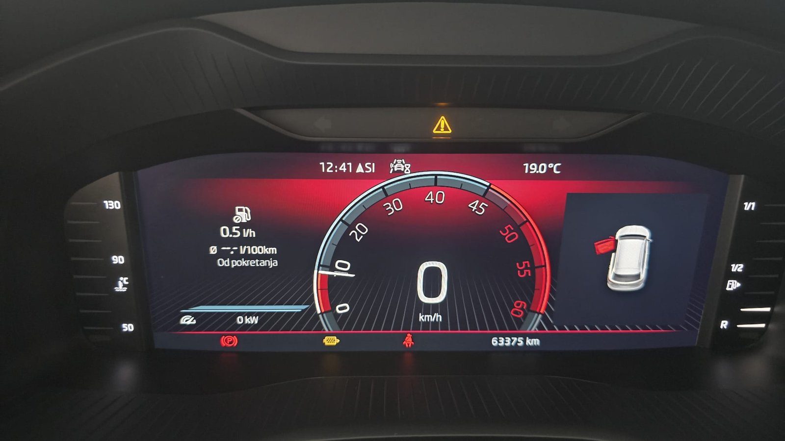 2022 Škoda Karoq — fotografija 13