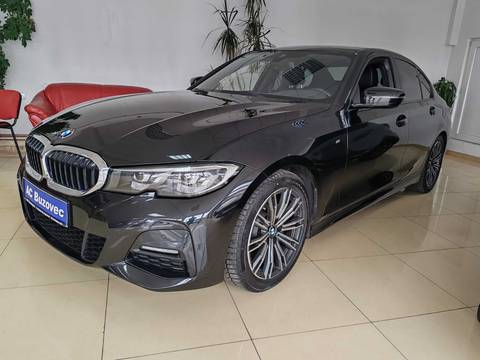 2022 BMW Serija 3