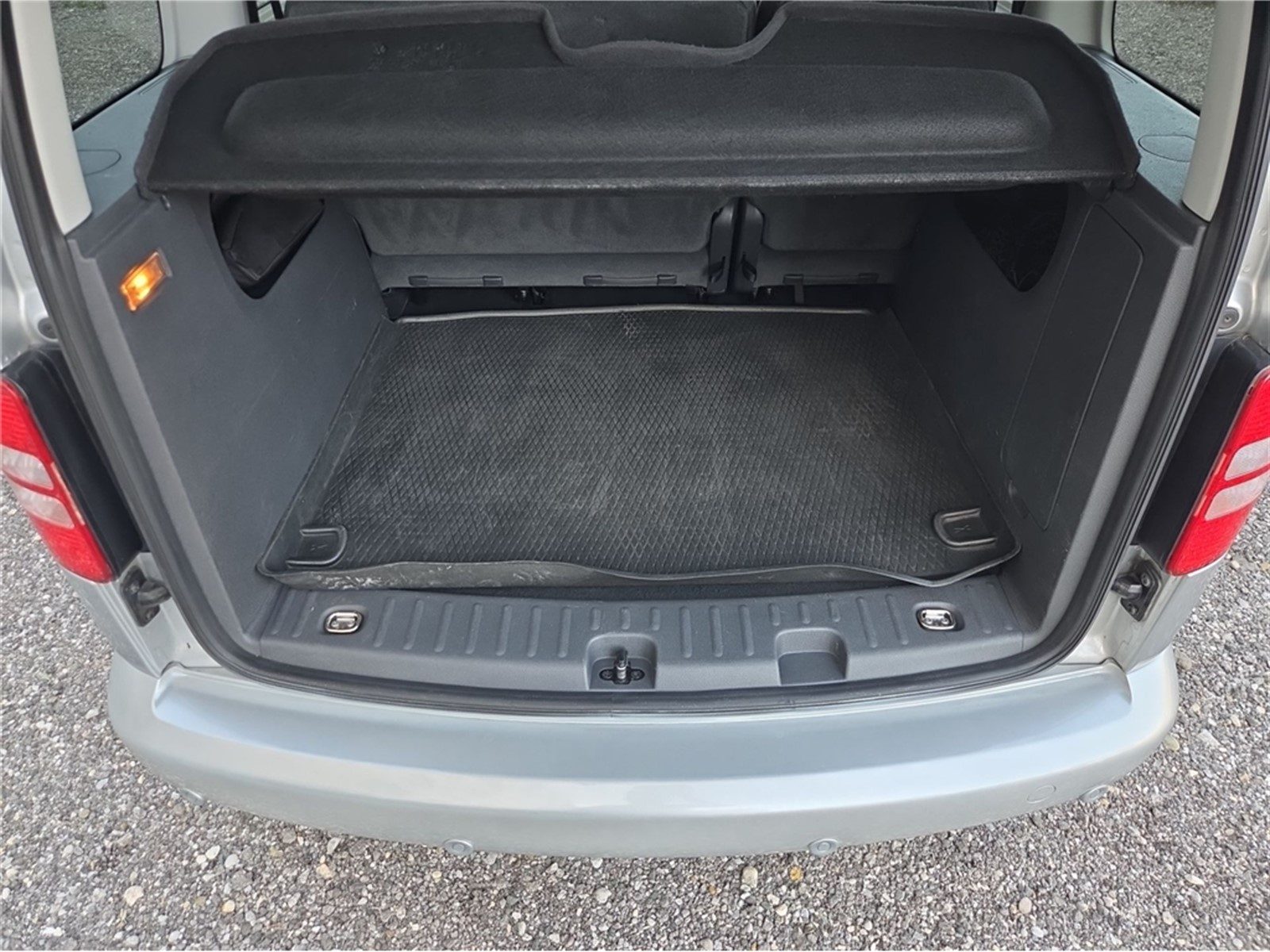 2012 Volkswagen Caddy — fotografija 15