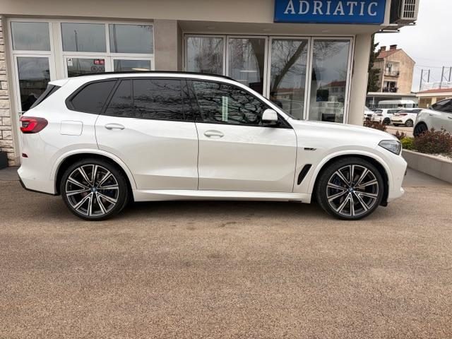 2022 BMW X5 — fotografija 4