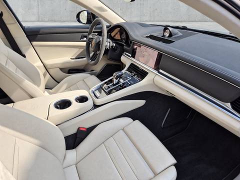 2022 Porsche Panamera — sličica 18