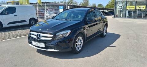 2016 Mercedes-Benz GLA — sličica 2
