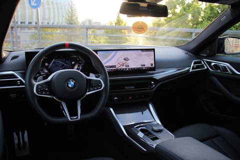 2025 BMW Serija 4 — sličica 27
