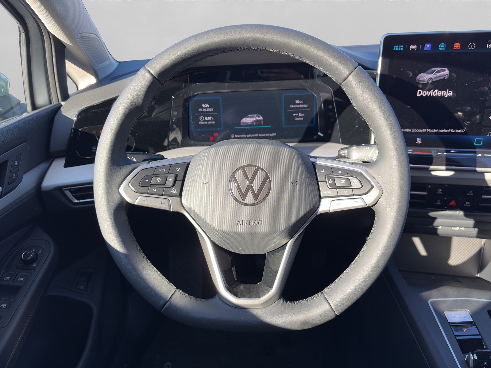 2025 Volkswagen Golf — fotografija 12