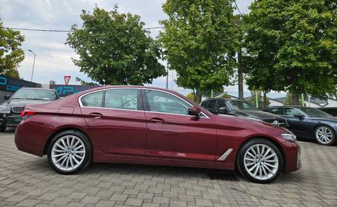 2023 BMW Serija 5 — sličica 7