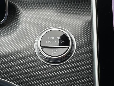 2023 Mercedes-Benz C-klasa — sličica 23