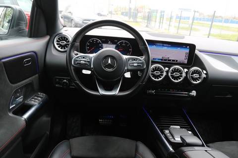 2020 Mercedes-Benz GLA AMG Line — sličica 11