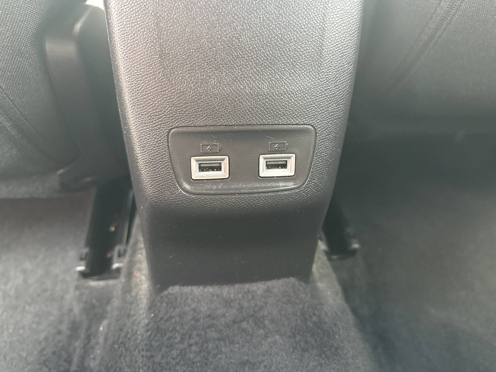 2023 Peugeot 2008 — fotografija 21
