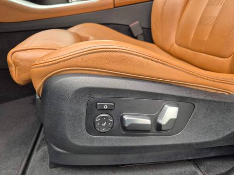 2020 BMW X5 M Sport — sličica 20