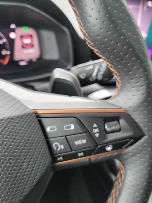 2022 Cupra Formentor — fotografija 23